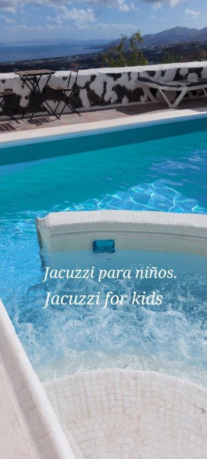 Aloelux Villa !! - Private Villa With Pool , Jacuzzi, Cinema, Massage ,Wonderful View, Art Desing Villa Тіас Екстер'єр фото